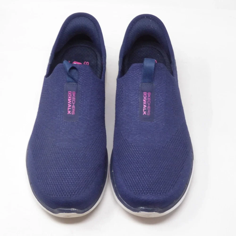 Skechers Womens  Go Walk 6-Fabulous View Slip-Ins Navy Blue Sneakers 7.5